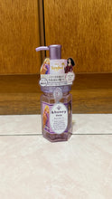 Load image into Gallery viewer, &amp;honey Moist Hair Oil - Limited Edition
